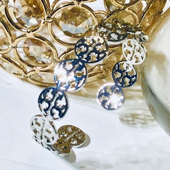 TORY BURCH CIRCLE LOGO SILVER BRACELET - Picture 7 of 8